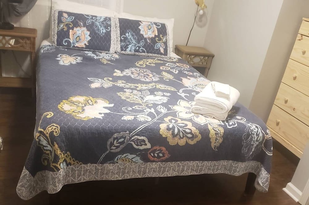 Photo of Bedroom in North Kansas City