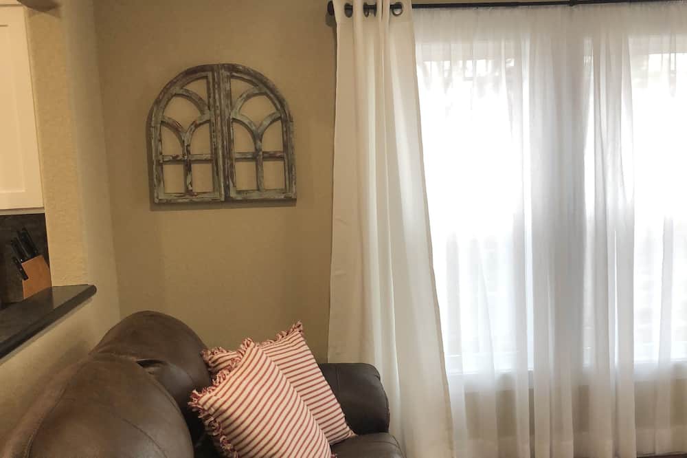Photo of Livingroom in Subiaco