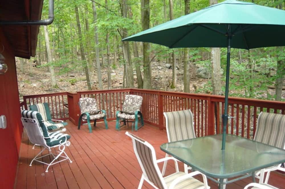 Photo of Patio Balcony in Kabletown