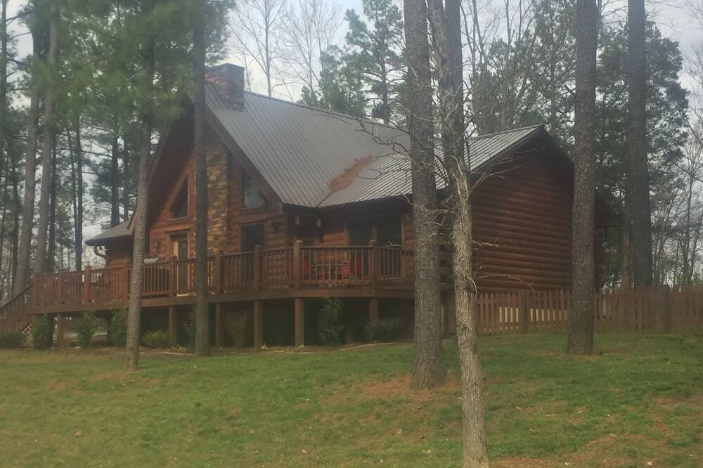 Photo of Outdoor in Falls of Rough