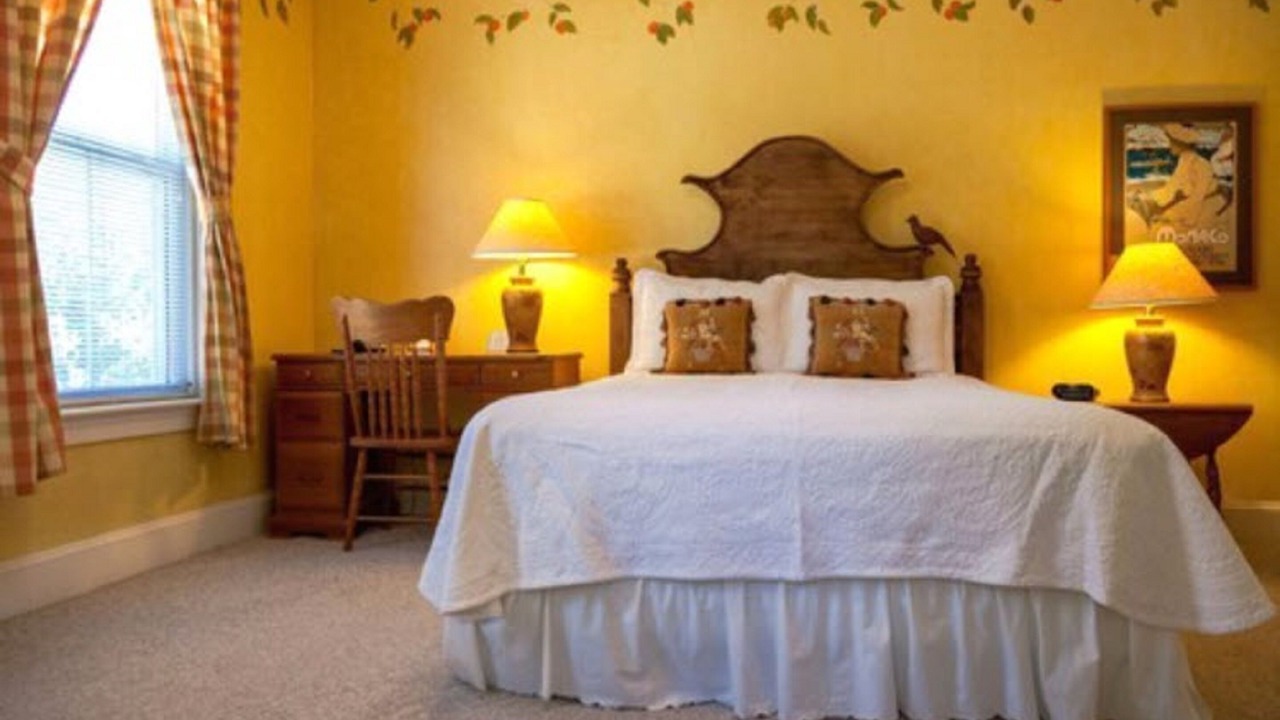 Photo of Bedroom in Yachting Village