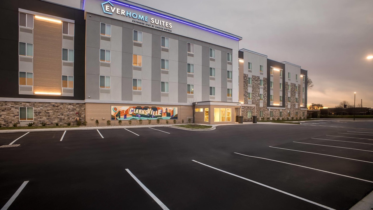 Photo of Outdoor in Clarksville
