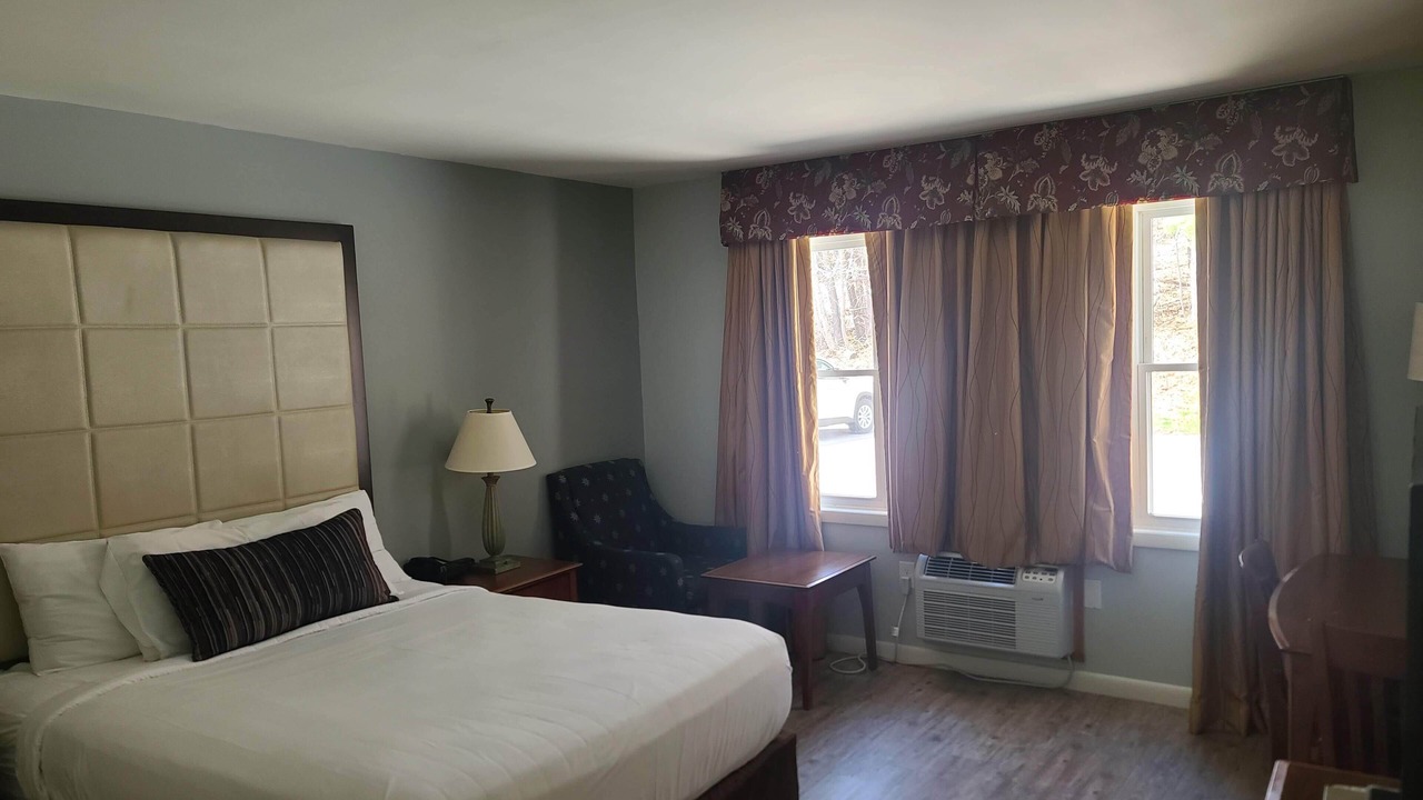 Photo of Bedroom in Lochmere