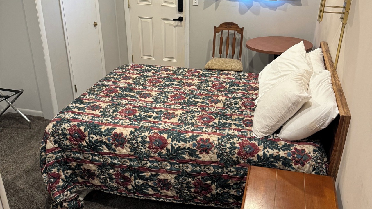 Photo of Bedroom in Downs