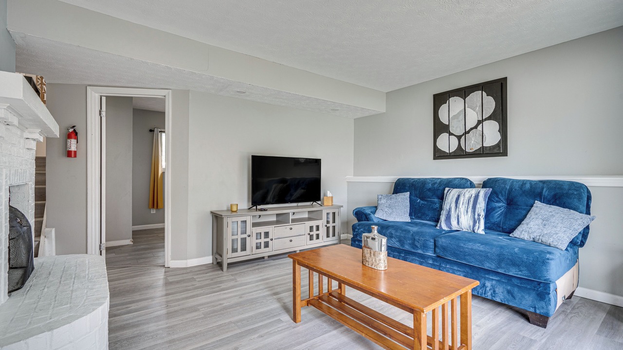 Photo of Livingroom in Reynoldsburg