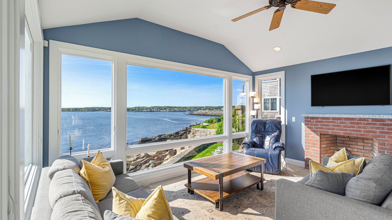 Photo of Livingroom in Rockport