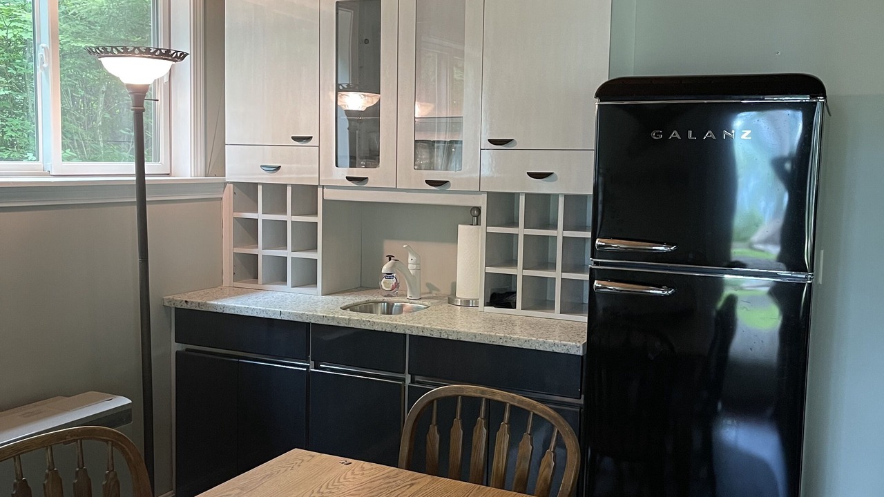 Photo of Kitchen in Rangeley Plantation