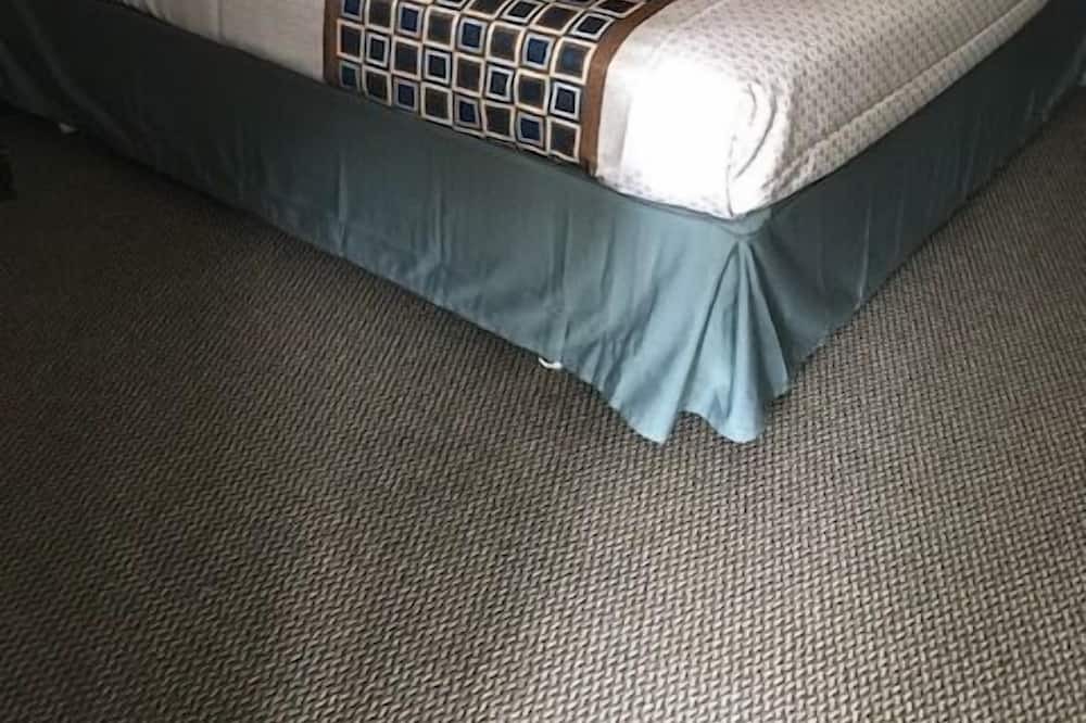 Photo of Bedroom in Hillsdale