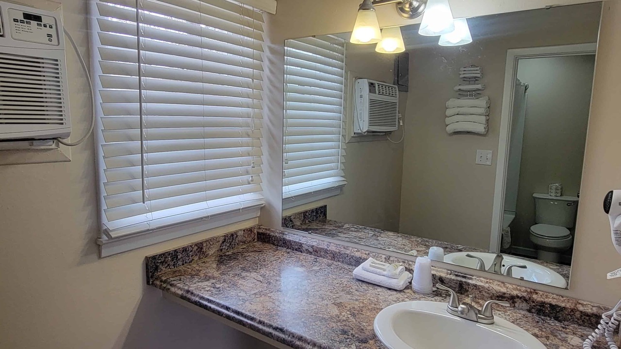 Photo of Bathroom in Aurora