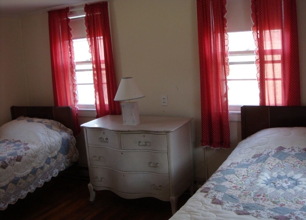 Photo of Bedroom in Otis