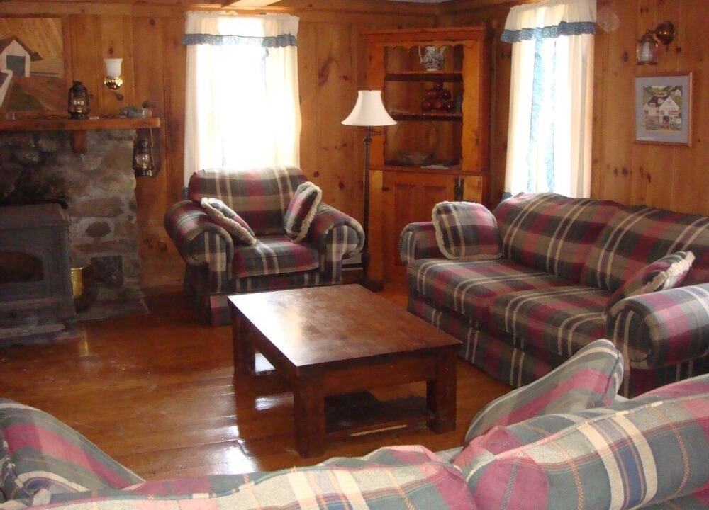 Photo of Livingroom in Otis