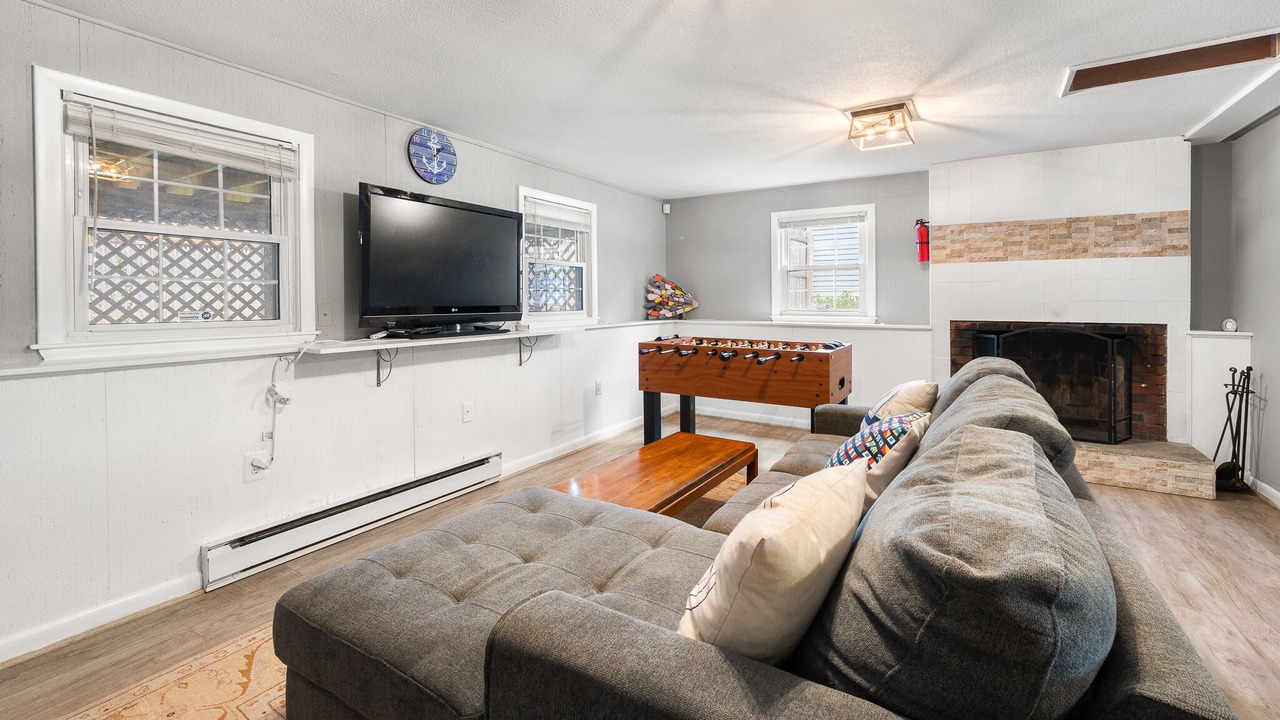 Photo of Livingroom in New London