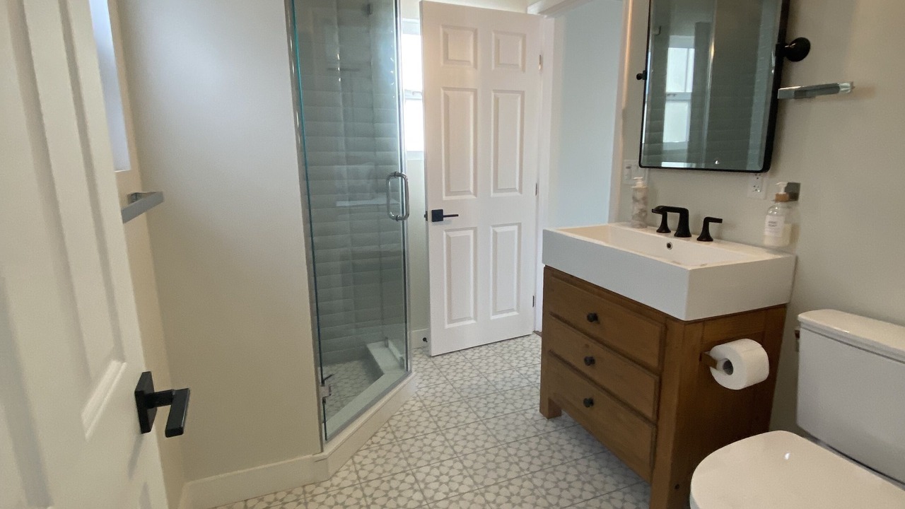 Photo of Bathroom in Mission Beach
