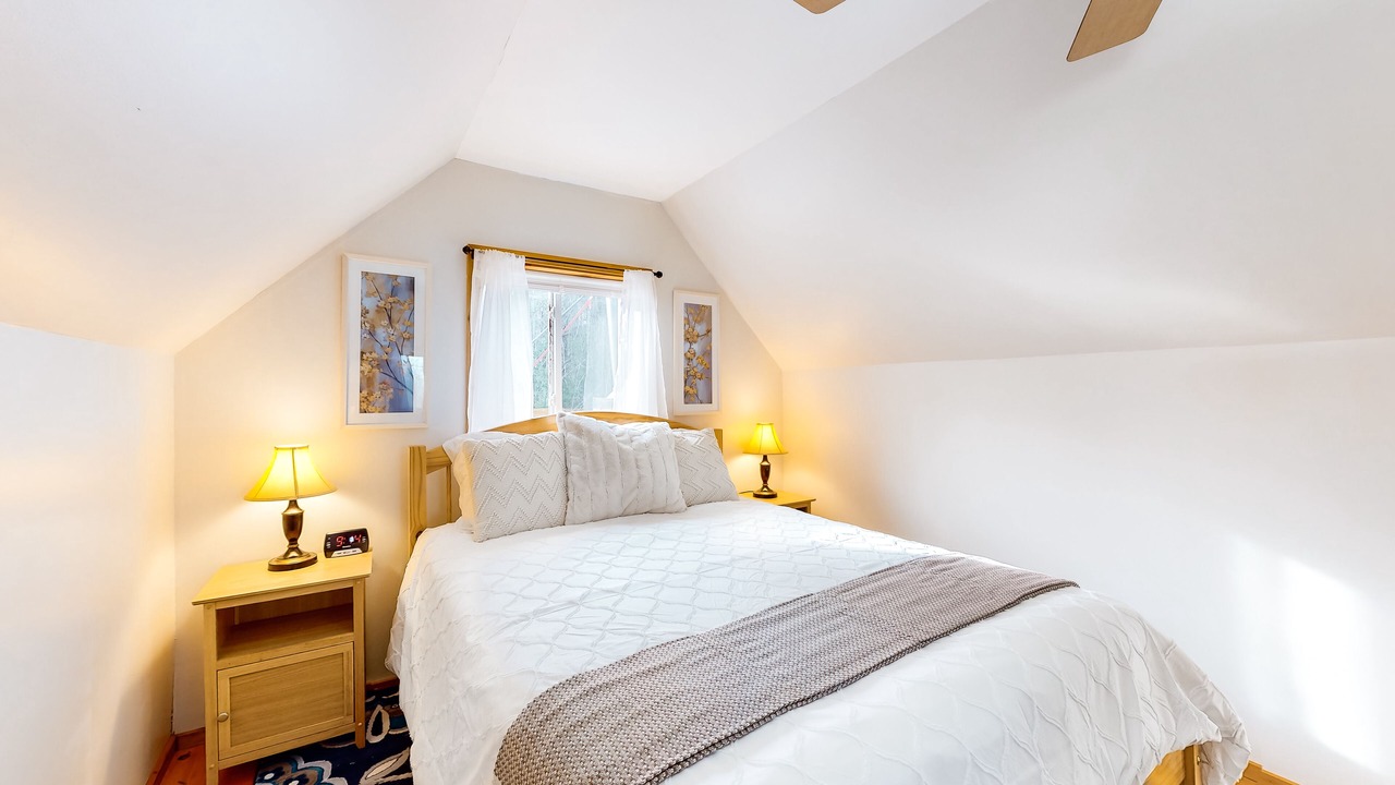 Photo of Bedroom in Dover-Foxcroft