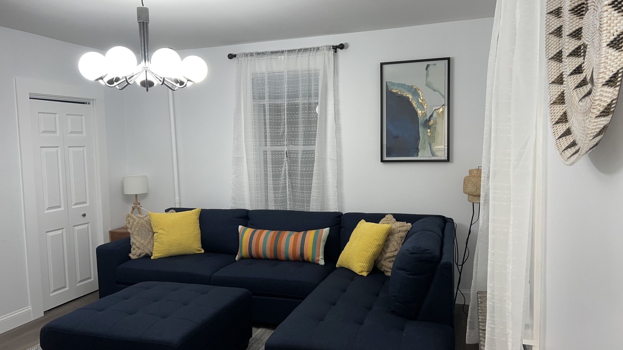 Photo of Livingroom in Watertown