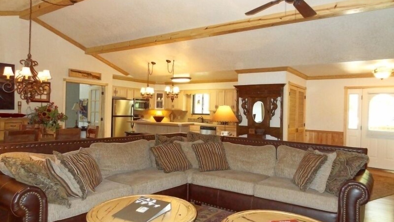 Photo of Bedroom in Mount Ida
