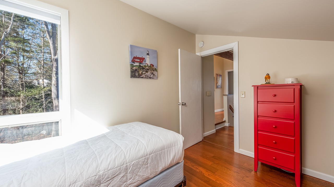 Photo of Bedroom in Harpswell
