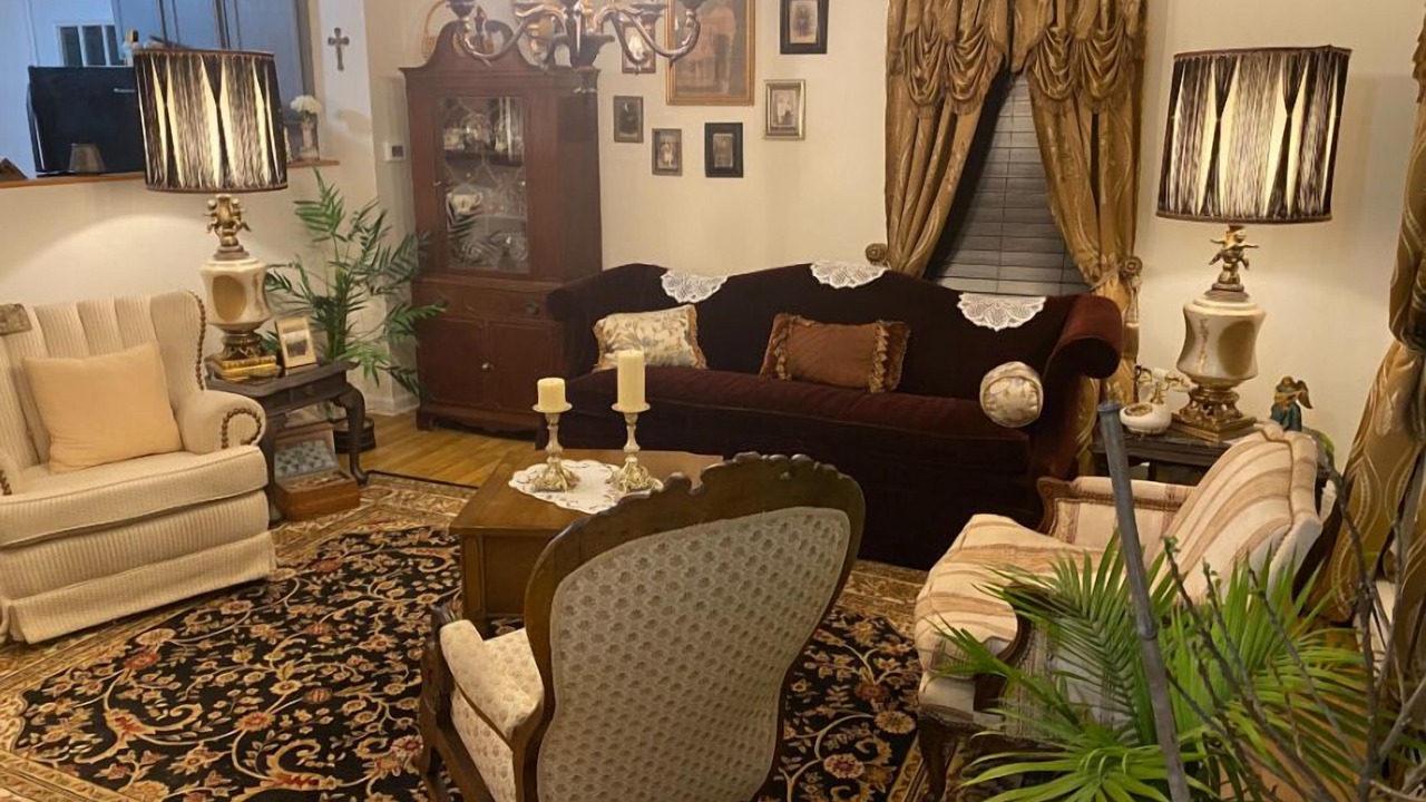 Photo of Livingroom in Thompsonville