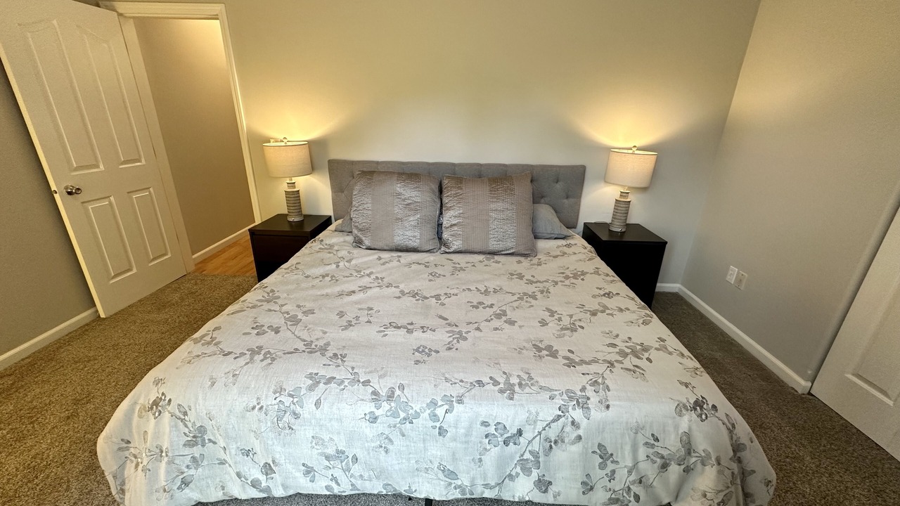Photo of Bedroom in Huffman - O' Malley