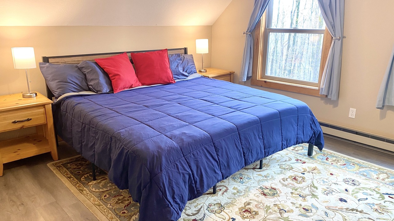 Photo of Bedroom in Old Timberline