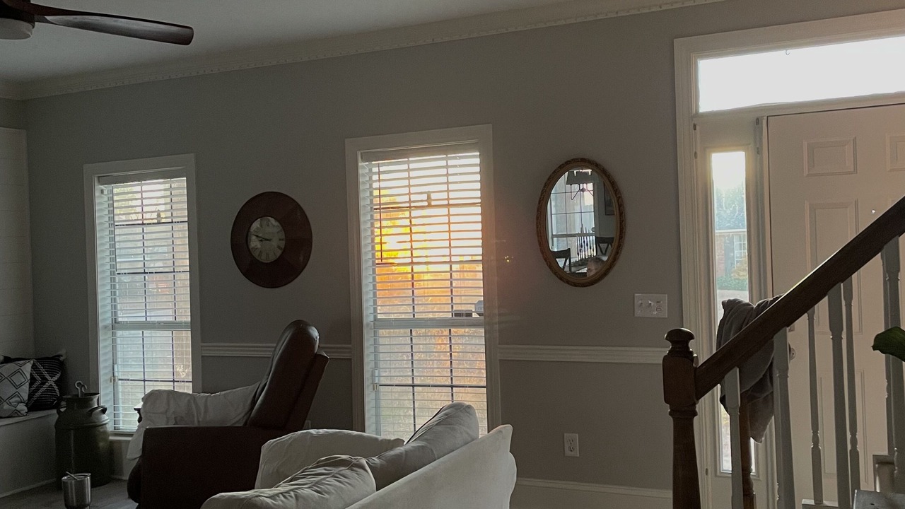 Photo of Livingroom in Tougaloo