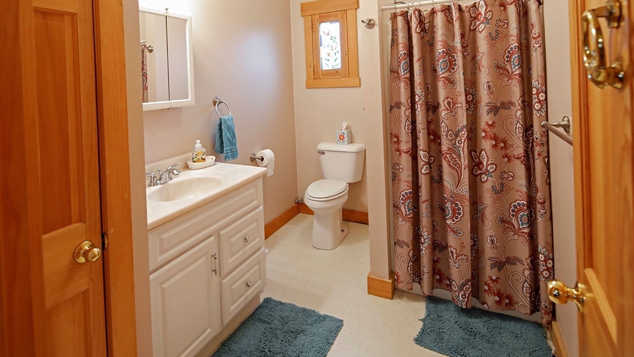 Photo of Bathroom in Standish
