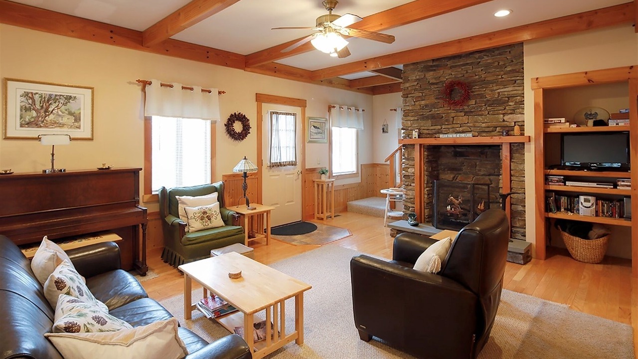 Photo of Livingroom in Standish