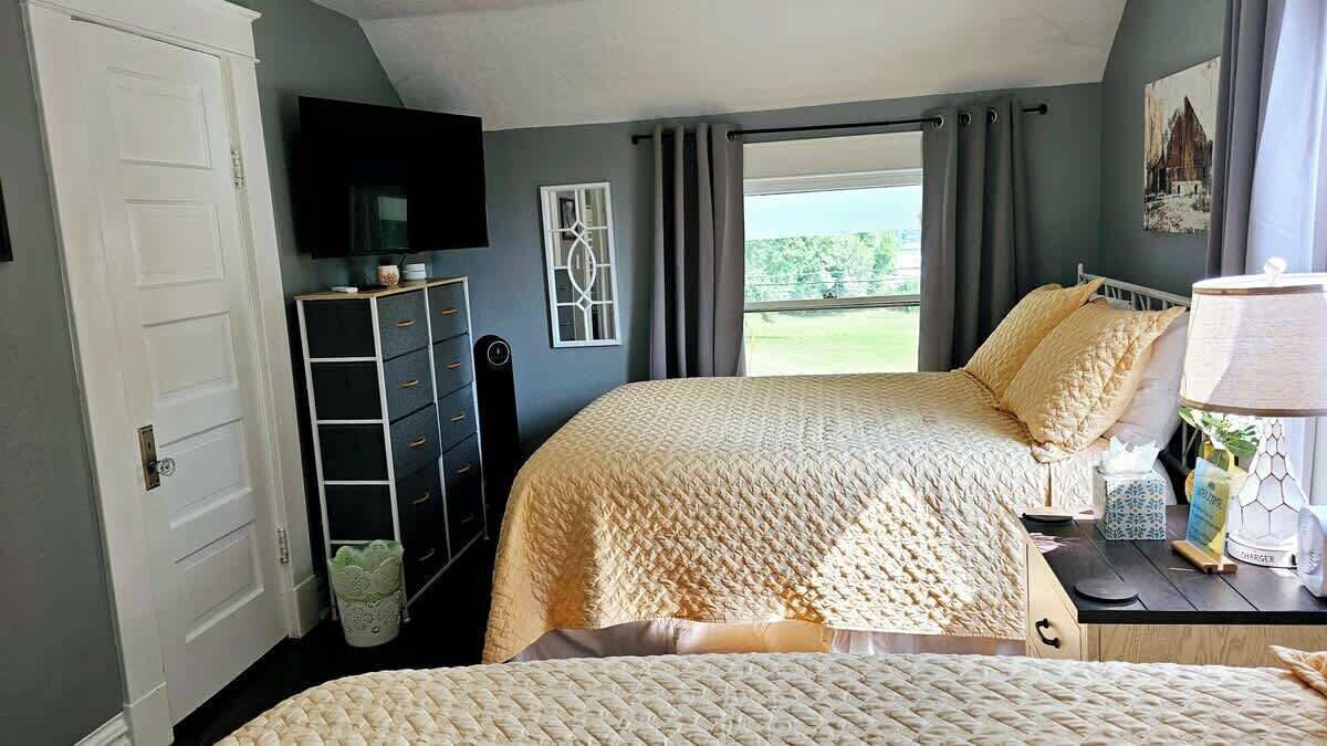 Photo of Bedroom in Merriam