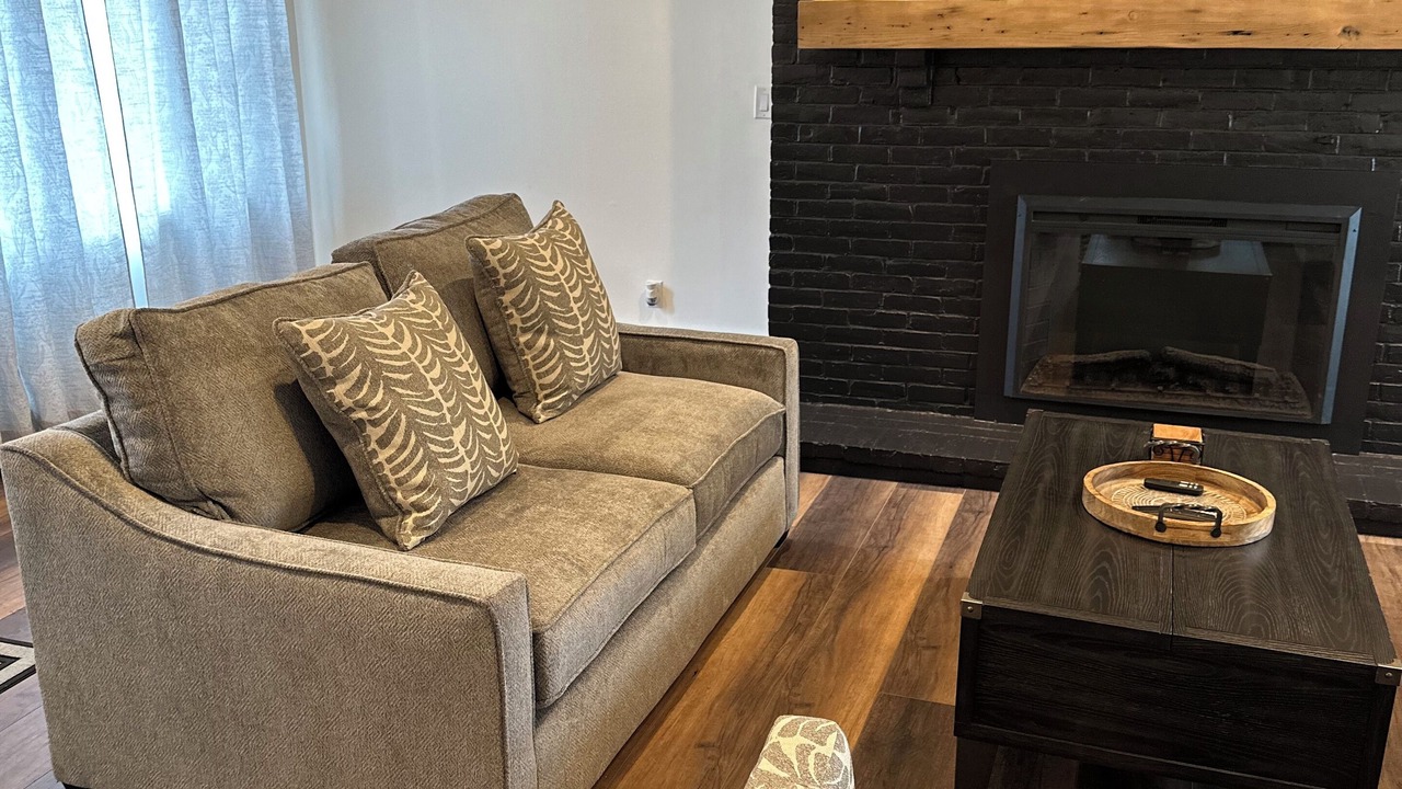 Photo of Livingroom in Gloucester