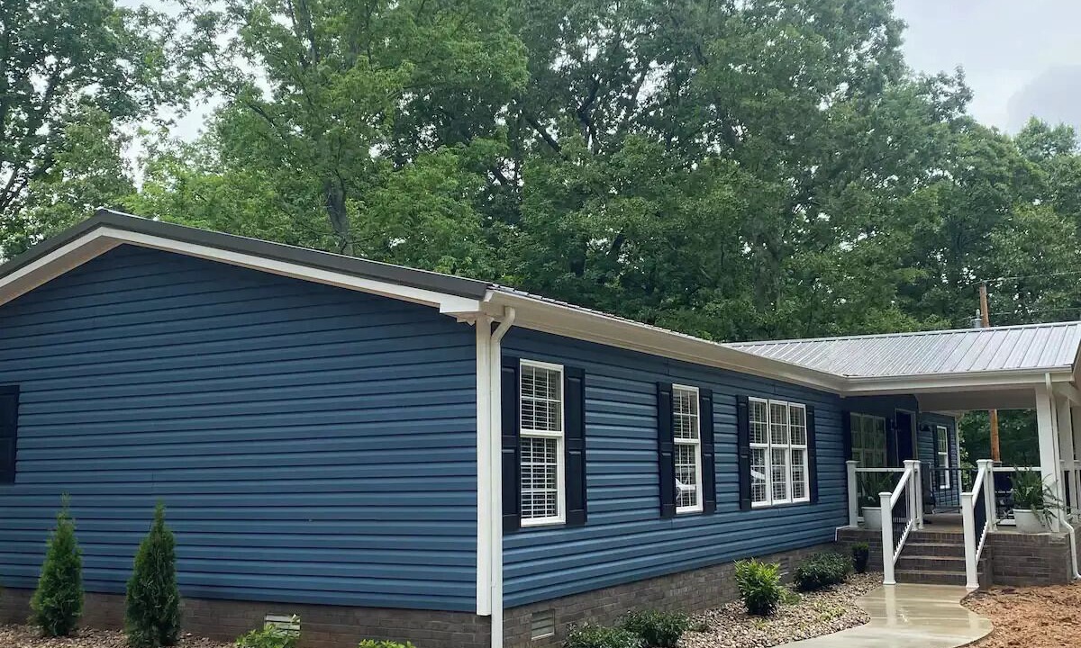 Photo of Outdoor in Benton