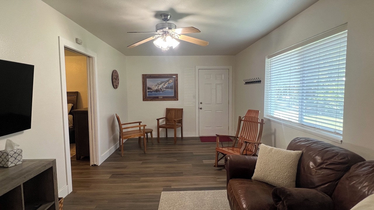 Photo of Livingroom in Butte