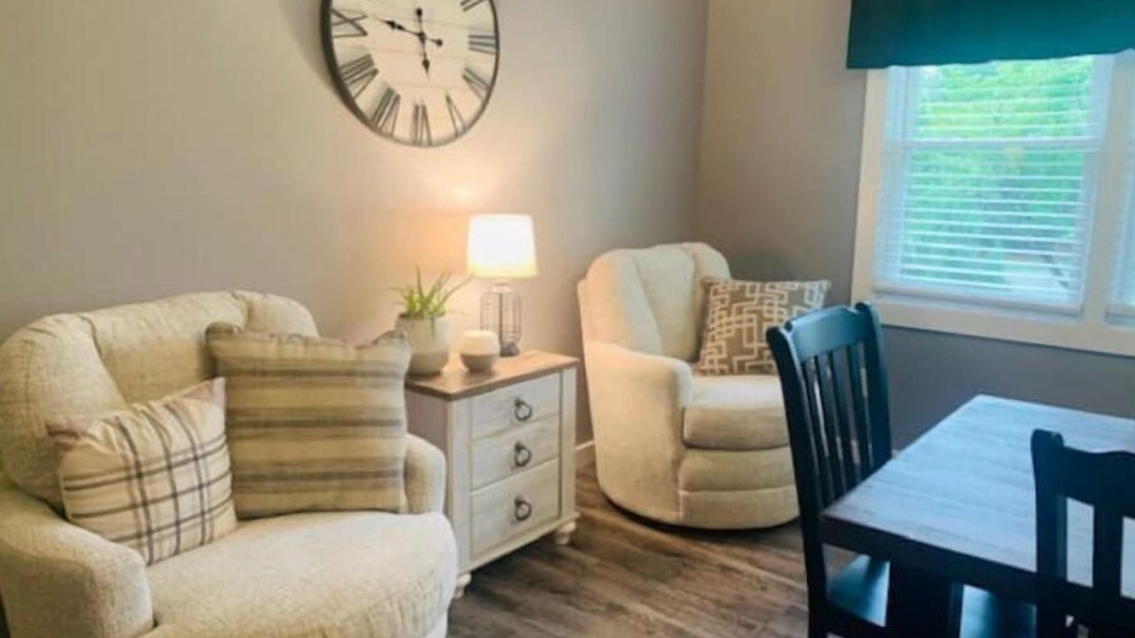 Photo of Livingroom in Bowling Green