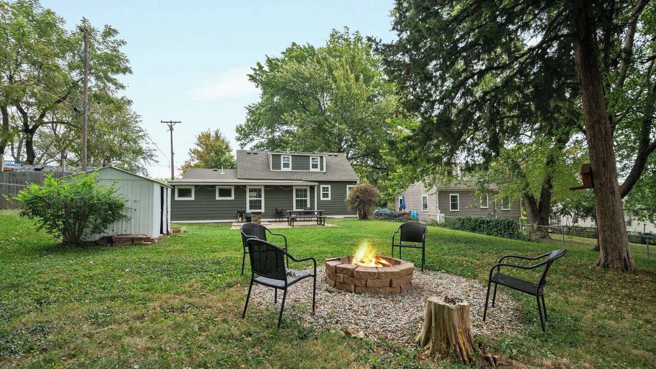 Photo of Outdoor in Rosedale