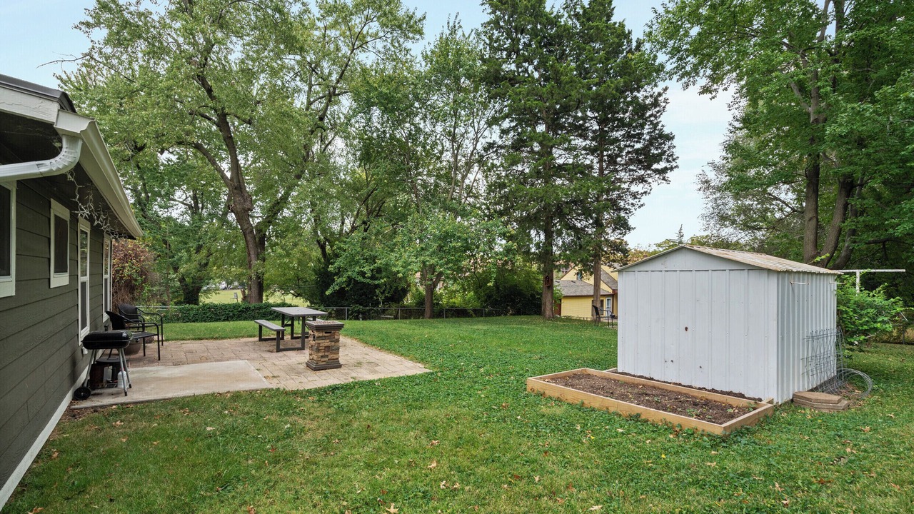 Photo of Outdoor in Rosedale