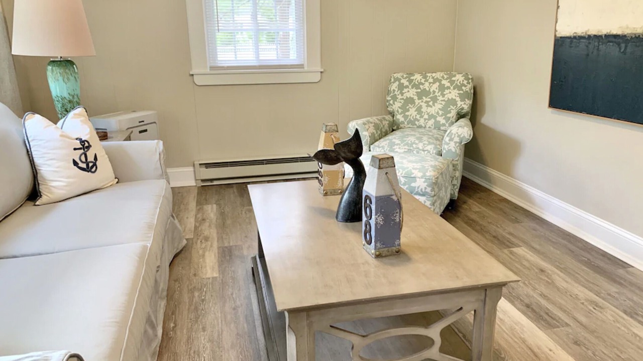 Photo of Livingroom in Ogunquit
