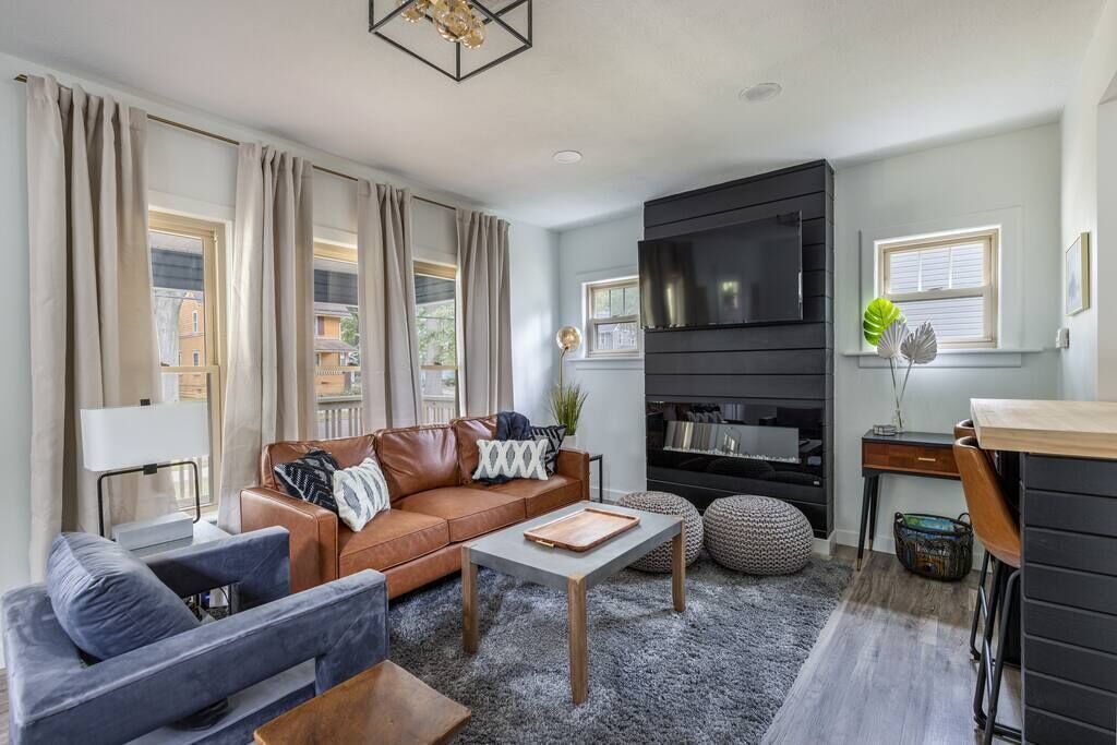 Photo of Bedroom in Highland Square
