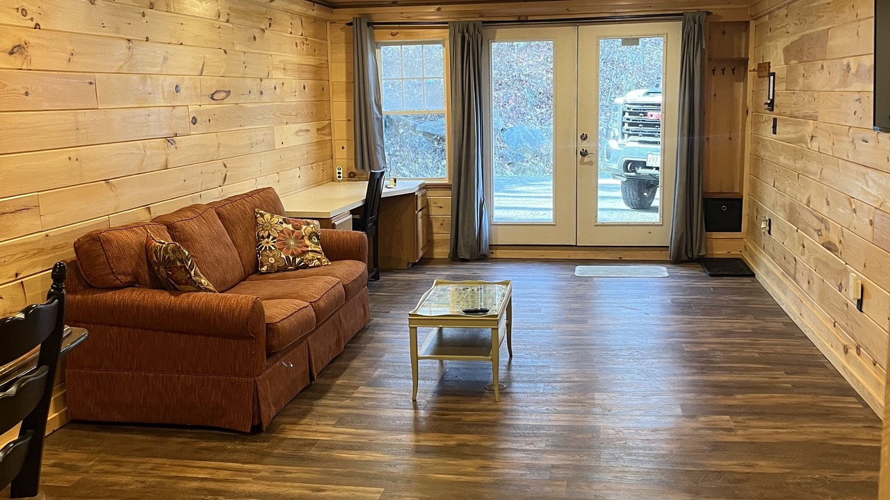 Photo of Livingroom in Harrisville