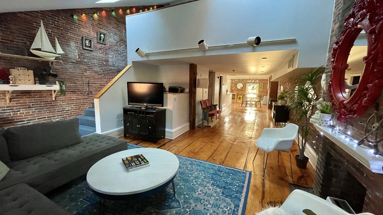 Photo of Livingroom in Portsmouth