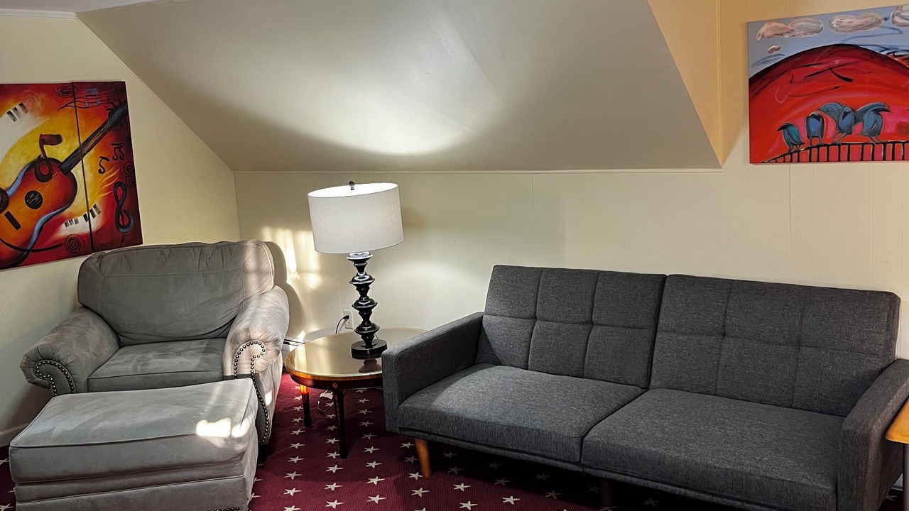 Photo of Livingroom in Ellsworth