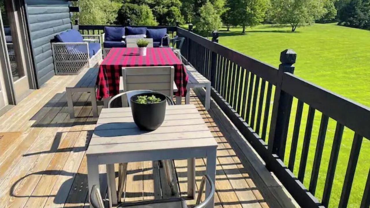 Photo of Outdoor in Alexandria