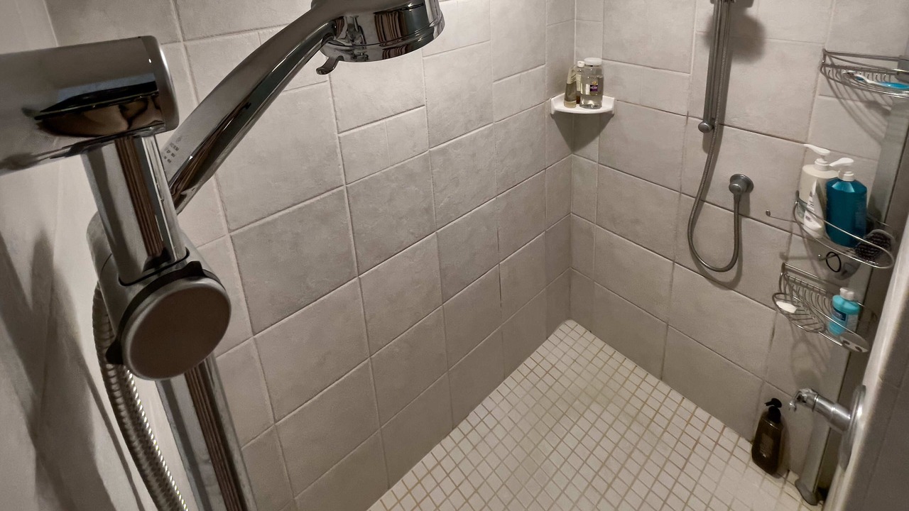 Photo of Bathroom in Alyeska