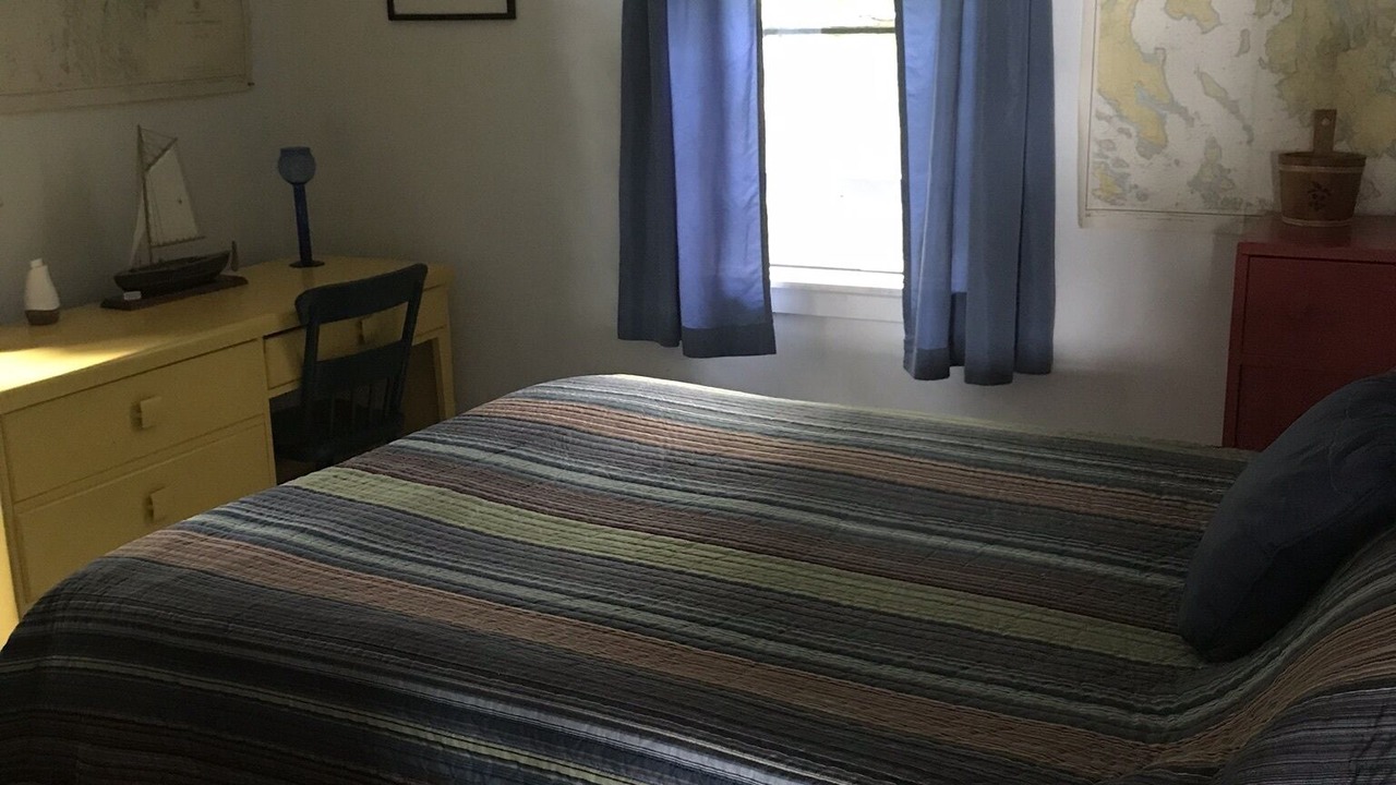 Photo of Bedroom in Brooksville