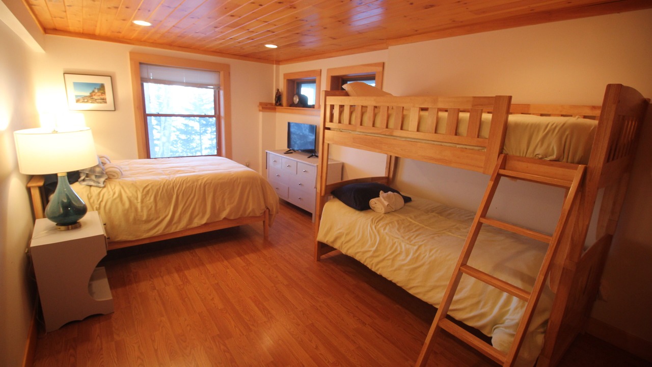 Photo of Bedroom in Salsbury Cove