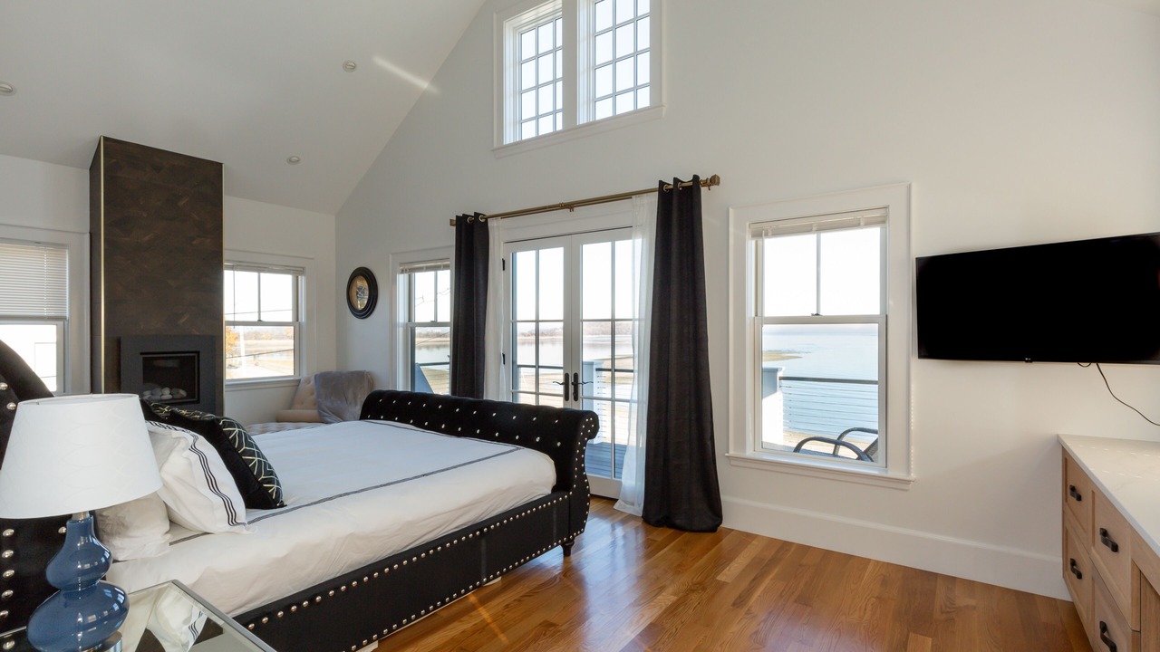 Photo of Bedroom in Quincy