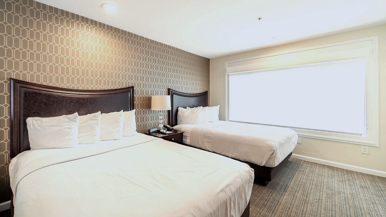 Photo of Bedroom in Anaheim Resort