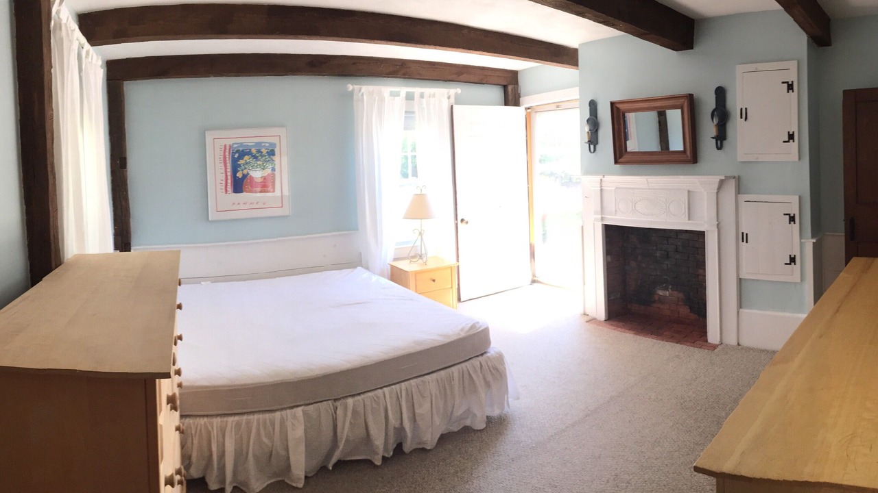 Photo of Bedroom in Silver Beach