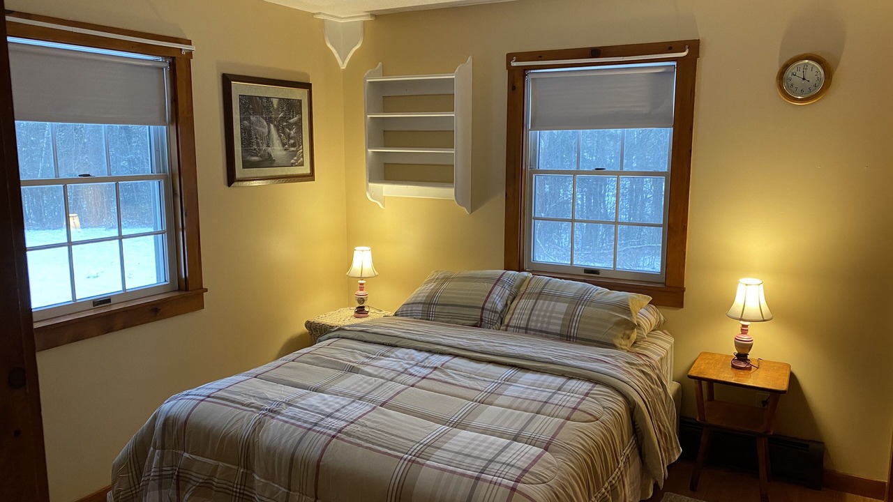 Photo of Bedroom in Northport