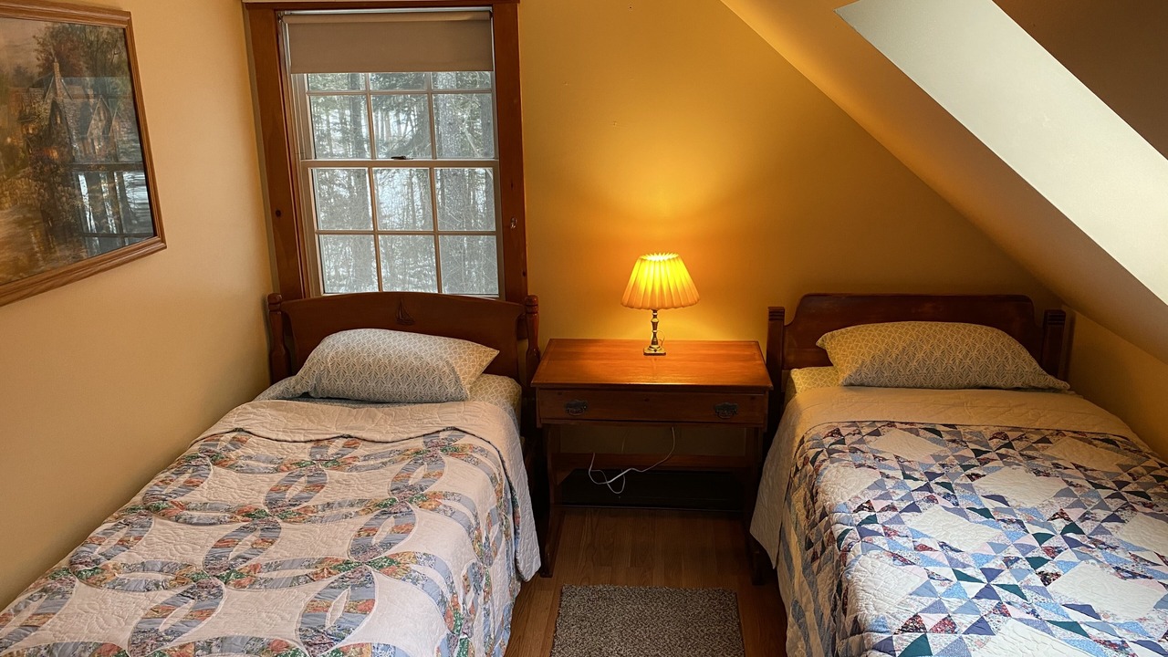 Photo of Bedroom in Northport