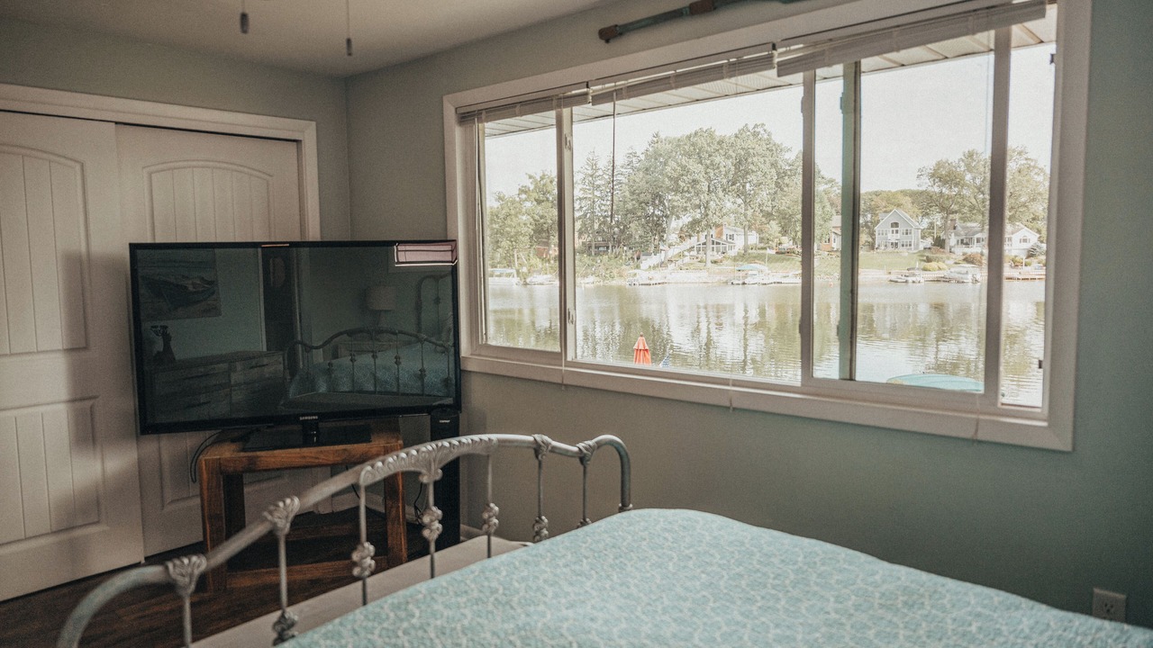 Photo of Bedroom in Portage Lakes
