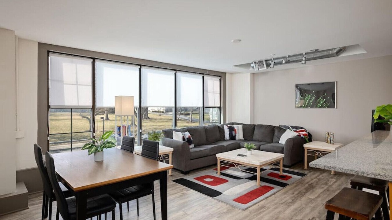 Photo of Livingroom in Hanover Place
